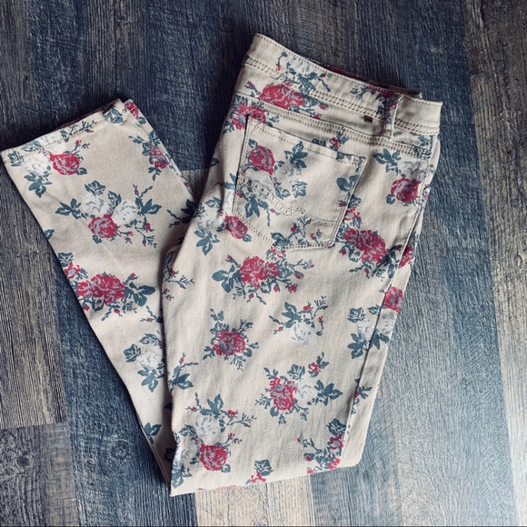 BONGO Denim - Vintage Floral Print Bongo Jeans -Juniors 15
